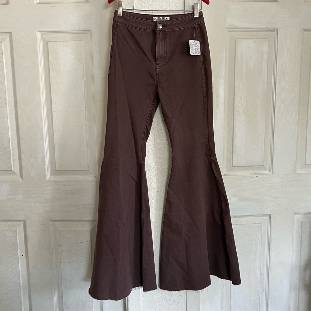 Free People High-Waist Chocolate Brown Flare Jeans with out tags, used one time - Picture 2 of 13